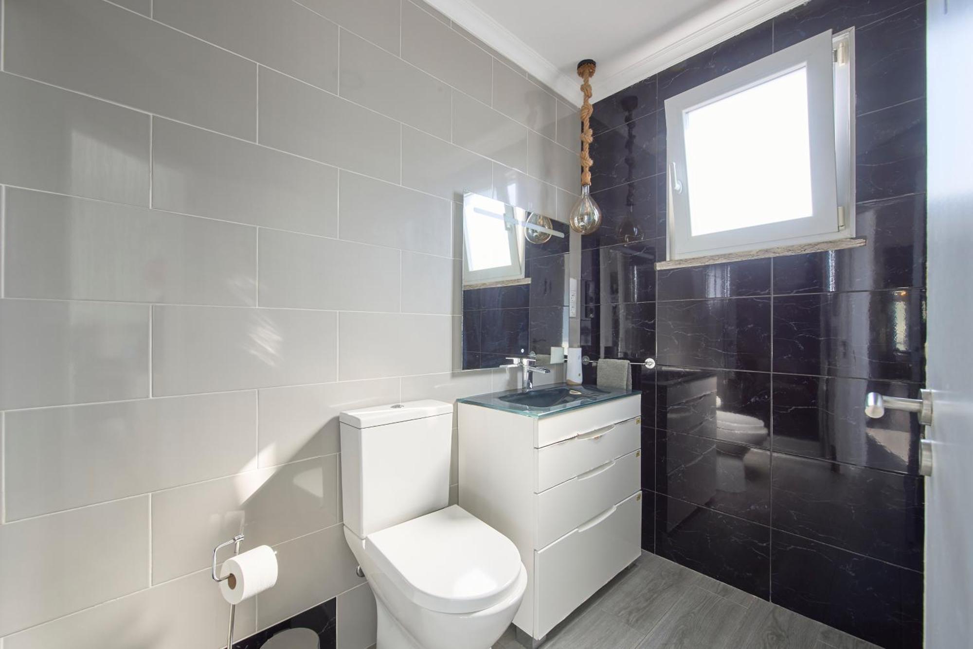 New 3 Bedroom Flat With River On Sight @alameda Lisboa